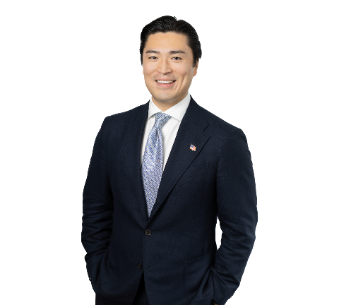 Headshot of Treasury Partners' Associate Director Andy Lin