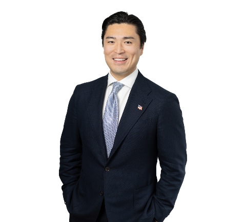 Headshot of Treasury Partners' Associate Director Andy Lin
